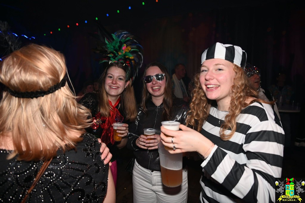 ../Images/Opwarmbal 2026 120.jpg